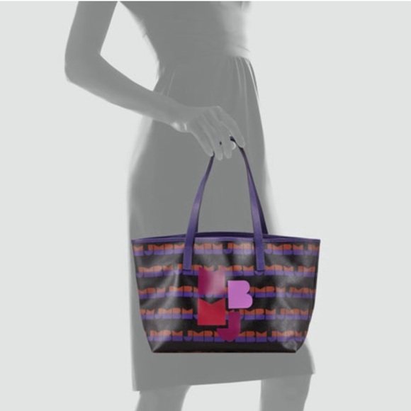 Marc Jacobs rare find tote in EUC. - Picture 3 of 5